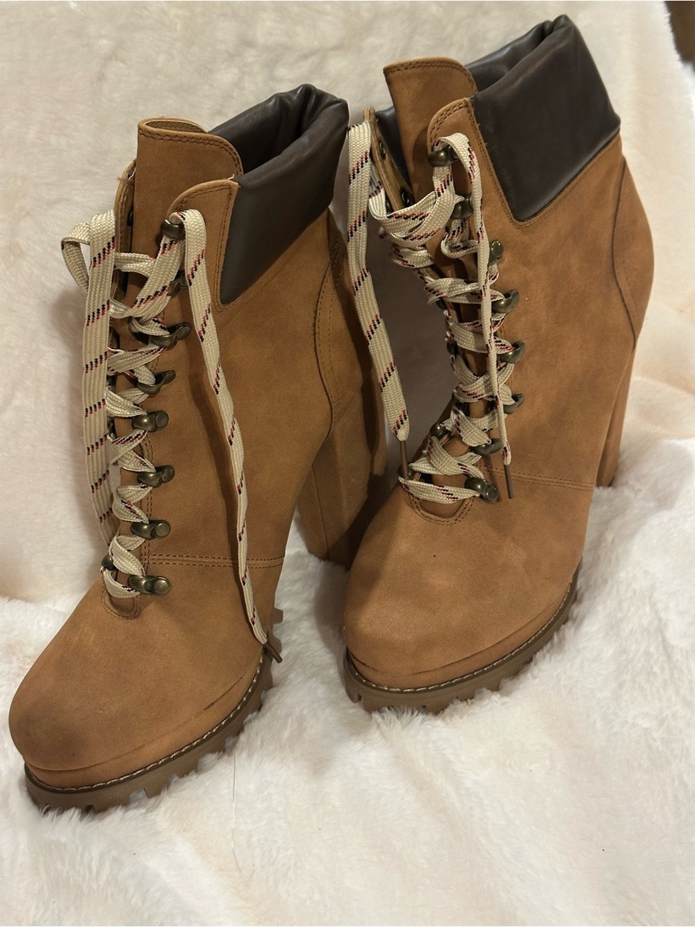 Chunky Lace-Up Tan Wedge Booties with Padded Collar - Brand Unknown